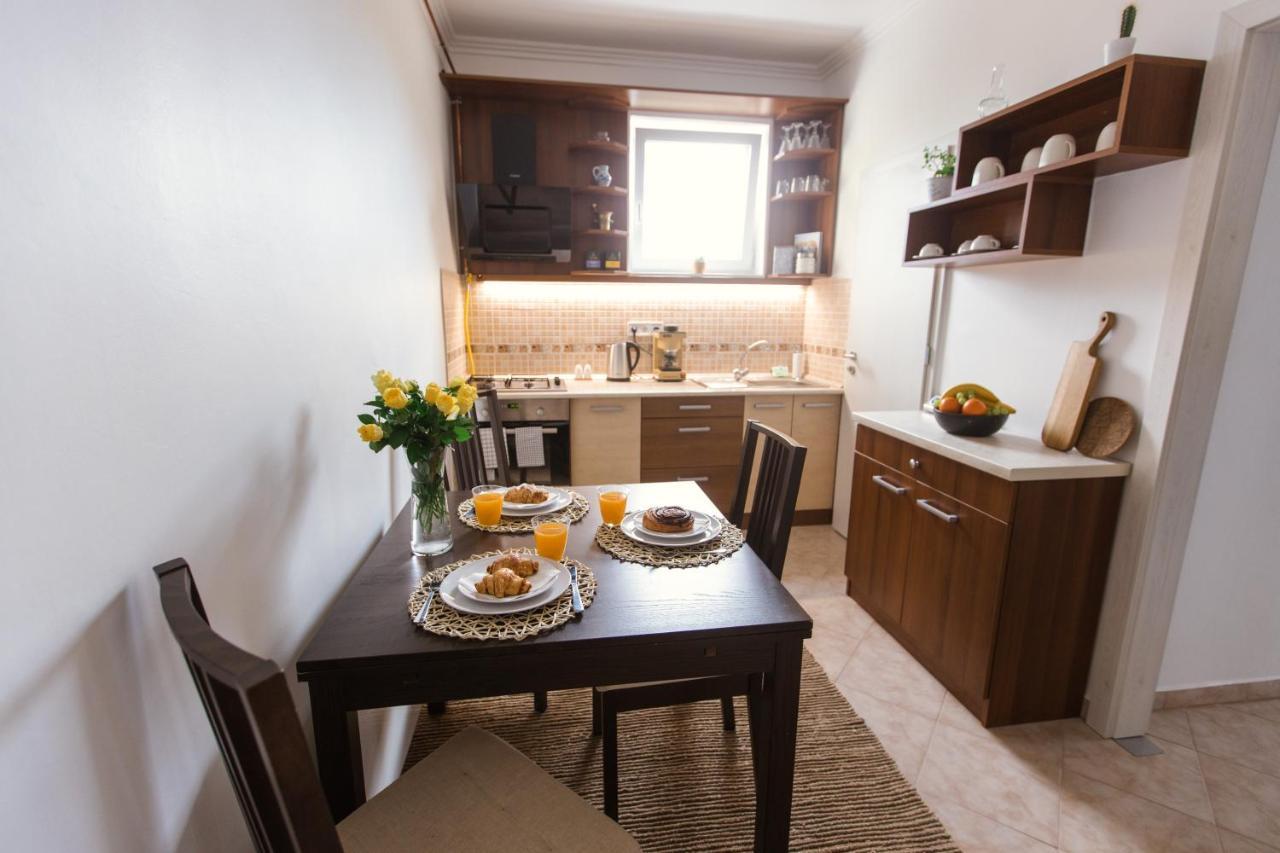 Bohohome Apartment Егер Екстериор снимка